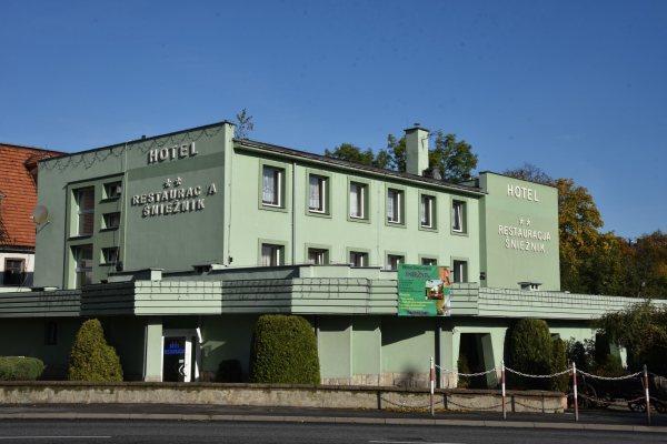 Hotel Snieznik Kłodzko Exterior foto